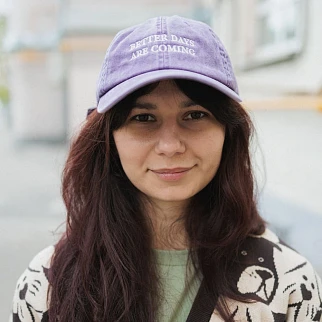 Кепка Friend Function Better days are coming фиолетовая со светонакопительной нитью