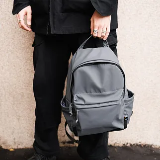 Рюкзак дейпак Friend Function темно-серый прорезиненный