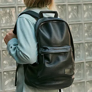 Кожаный рюкзак Kokosina Daypack черный
