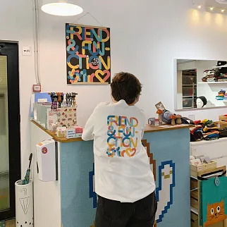 Футболка Friend Function 10 YEARS