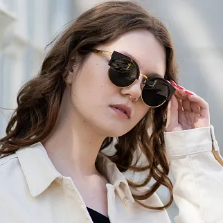 Очки RETROSUPERFUTURE Ilaria Black