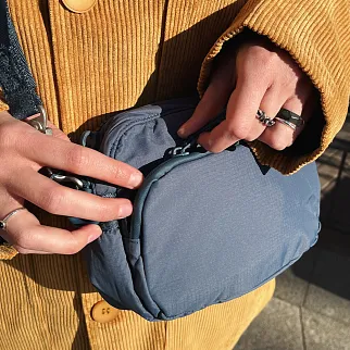 Мини сумка SHU синяя