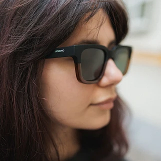 Очки Komono Victor Bronze Black