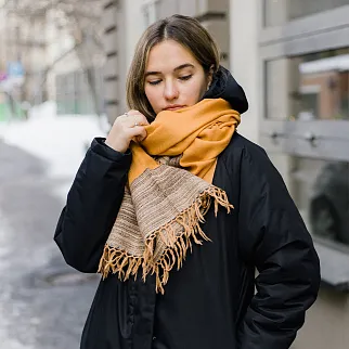 Большой шерстяной шарф Honey Gold Folk