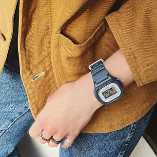 Часы Casio W-218HC-2A