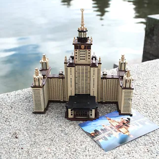 Сборная модель МГУ