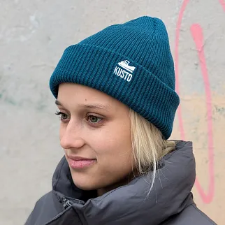 Шапка Kusto One морская волна с вышивкой