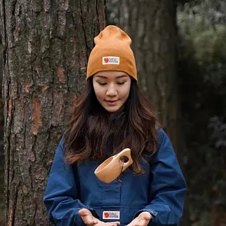 Шапка Fjallraven Vardag Classic Beanie Acorn (166)