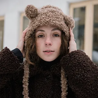 Шапка с ушками CHECK YA HEAD шерстяная светло-бежевая 2358