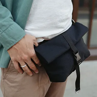 Сумка iyulstore Baby rolltop черная кодура