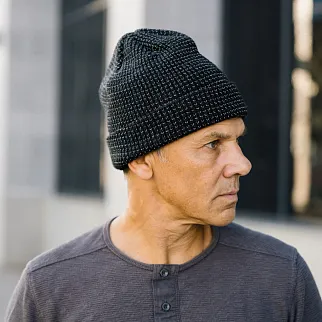 Шапка ННХ Меру светоотражающая (разные цвета)