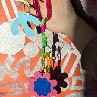 Брелок-обвес на сумку ВИДНО с птичкой