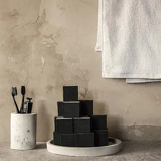 Мыло с углем Laboratorium