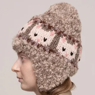 Шапка CHECK YA HEAD бежевая с рисунком Котики Т2165/118