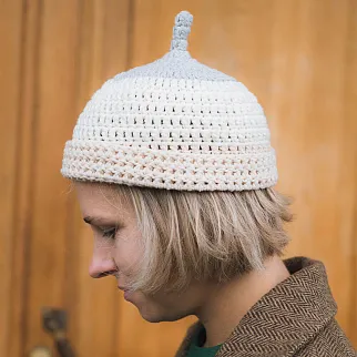 Шапка CHECK YA HEAD бежевая 25224/147