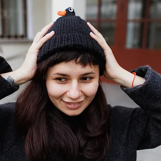 Шапка Friend Function Будь как голубь черный