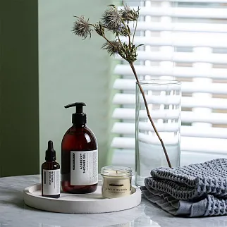 Гель для душа с рябиной Laboratorium