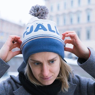Шапка Fjallraven Pom Hat Chalk White / Indigo Blu