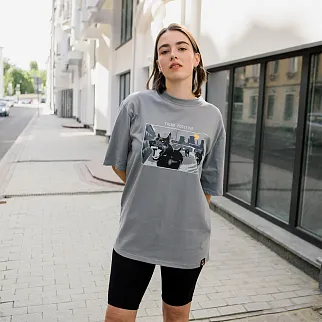 Футболка Barking Store Think positive