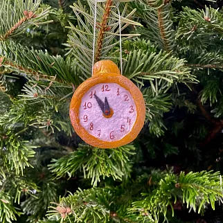 Ватная елочная игрушка - Часики