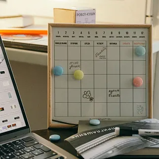 Маленький календарь - магнитно-маркерная доска-планнер Friend Function
