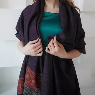 Большой шерстяной шарф Plum Folk