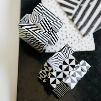 Кубик Рубика Оп Арт