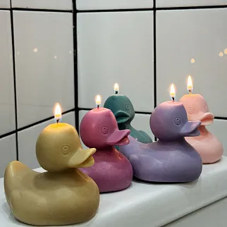 Ароматическая свеча Unification Love Уточка лиловый