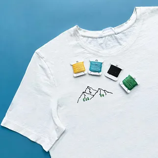 Набор для вышивки на одежде Не белый лист (разные дизайны)