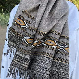 Большой шерстяной шарф Steeple Grey Folk