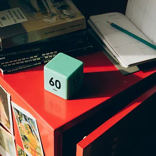 Кубик-таймер (разные цвета)