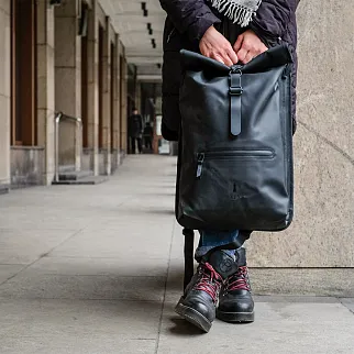 Рюкзак Rains Rolltop Rucksack Black