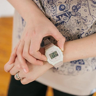 Часы Casio W-218HC-4A