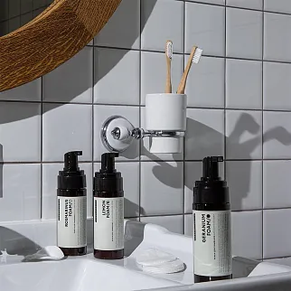 Пенка для умывания для жирной кожи Laboratorium