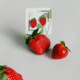 Значки Friend Function Земляника