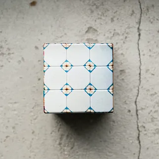 Кубик Рубика Плитка