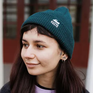 Шапка Kusto One Fir с вышивкой