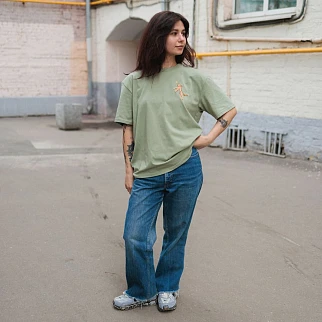 Футболка Friend Function с собачкой и мячом оливковая