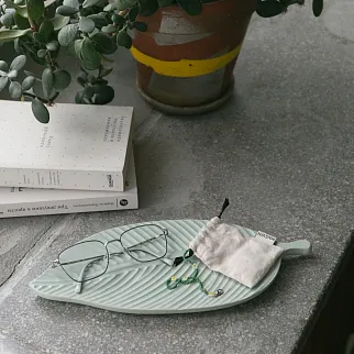 Блюдце для украшений и мелочей Лист Joli Home