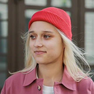 Шапка CHECK YA HEAD красная 25220/33