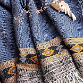 Большой шерстяной шарф Blue Melange Frost Folk