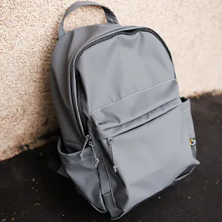 Рюкзак дейпак Friend Function темно-серый прорезиненный