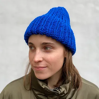 Вязаная шапка KUKA электрик