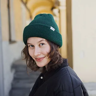 Шапка-бини Friend Function еловая