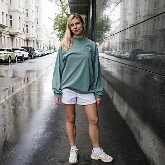 Лонгслив Akomplice Love Over Fear Embroidered Slate Green