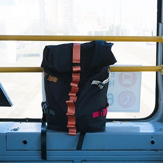 Рюкзак Friend Function роллтоп с цветными стропами