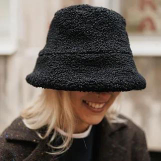 Панама FRIEND FUNCTION черная барашковая