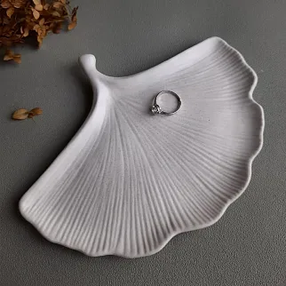 Блюдце для украшений и мелочей Лист малый Joli Home