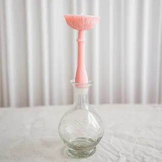 Ароматическая свеча Unification Love Гриб шляпкой вверх нежно-розовый