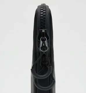 Чехол для ноутбука SHU черный 15''